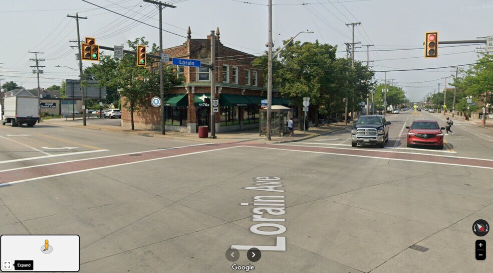More Photos Of 11709 Lorain Ave, Cleveland Medical For Lease