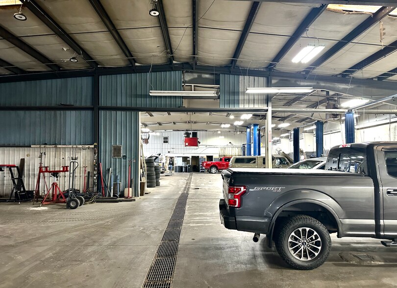 More Photos Of 2051 N Main St, Canton Auto Dealership For Sale