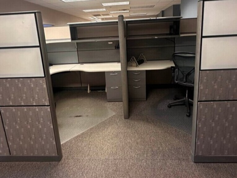 More Photos Of 1730 N Limestone St, Springfield Loft Creative Space For Lease