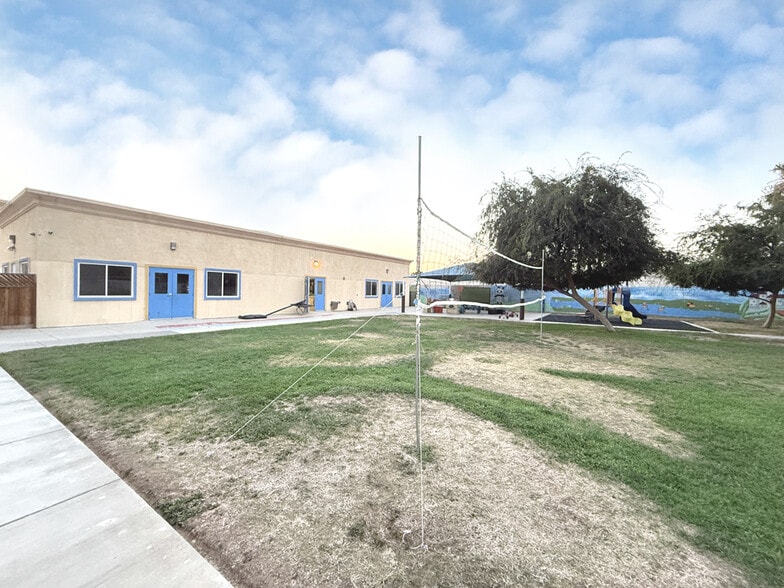 More Photos Of 6048 Etiwanda Ave, Jurupa Valley Daycare Center For Sale