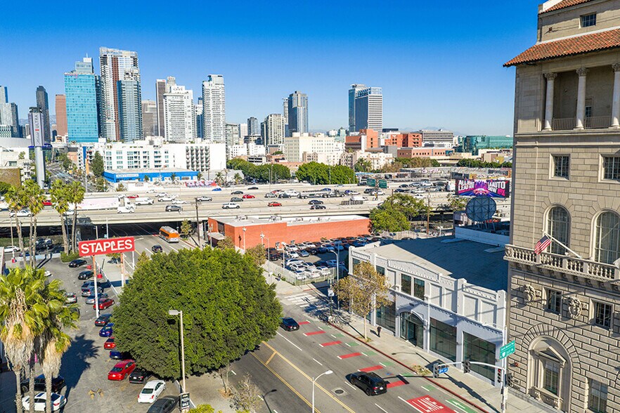 More Photos Of 1800 S Figueroa St, Los Angeles Office For Lease