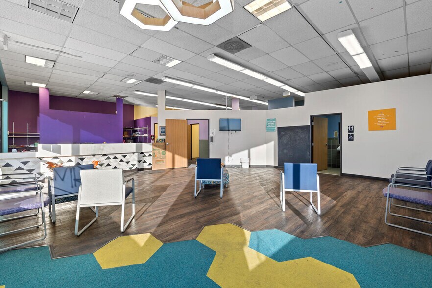 More Photos Of 7901 E Colfax Ave, Denver Freestanding For Lease