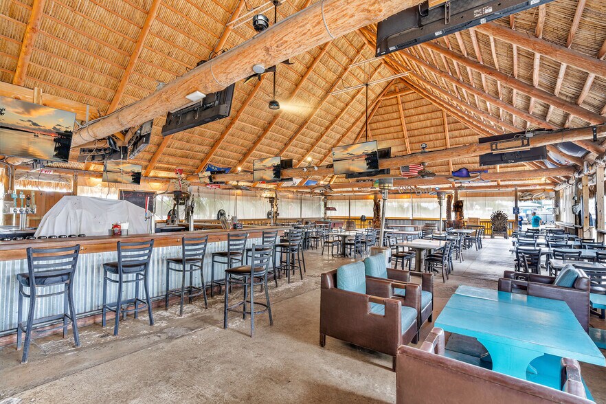 More Photos Of 27340 Overseas Hwy, Ramrod Key Hotel For Sale