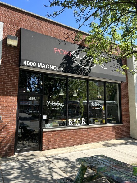 More Photos Of 1244-1254 W Wilson Ave, Chicago General Retail For Sale