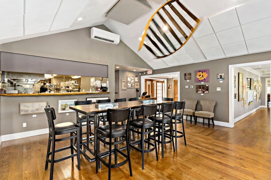 More Photos Of 115 Cow Hill Rd, Clinton Winery Vineyard For Sale