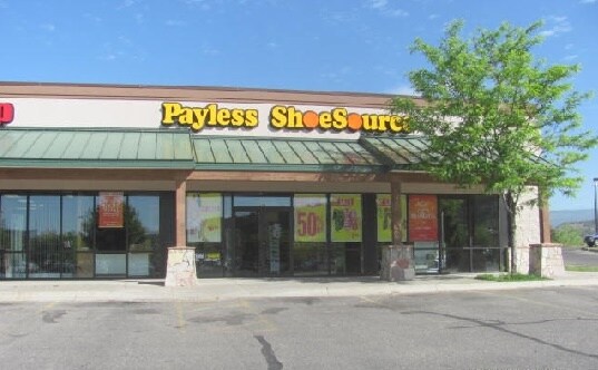 More Photos Of 1135 S Camino Del Rio Dr, Durango Restaurant For Lease