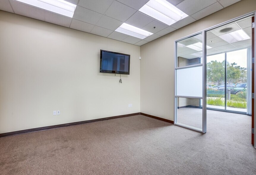 More Photos Of 16520 Bake Pky, Irvine Office For Lease
