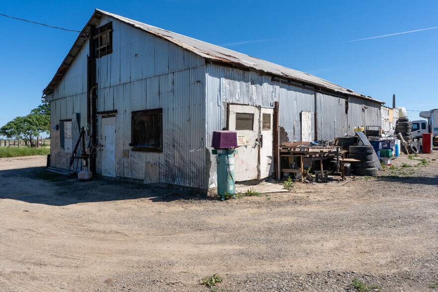 More Photos Of 23429 Highway 152, Los Banos Land For Sale