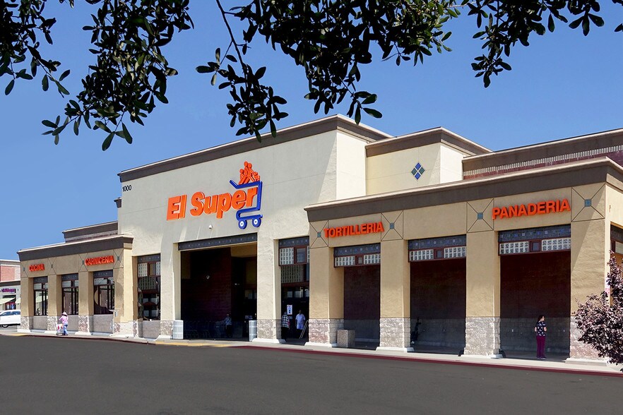 More Photos Of 920-1070 N Mountain Ave, Ontario Unknown For Lease