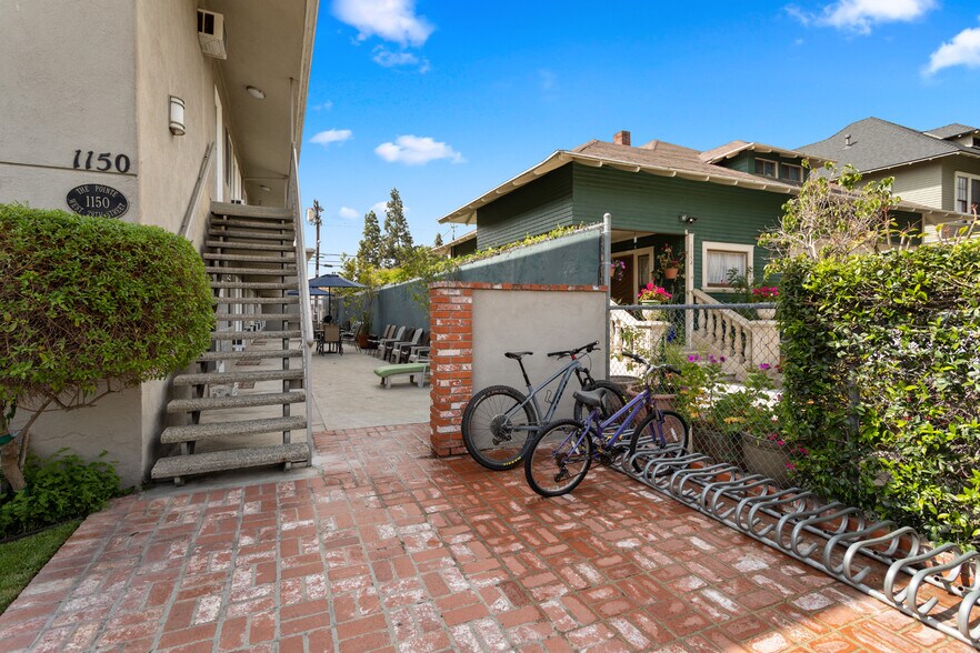 More Photos Of 1150 W 29th St, Los Angeles Apartments For Sale