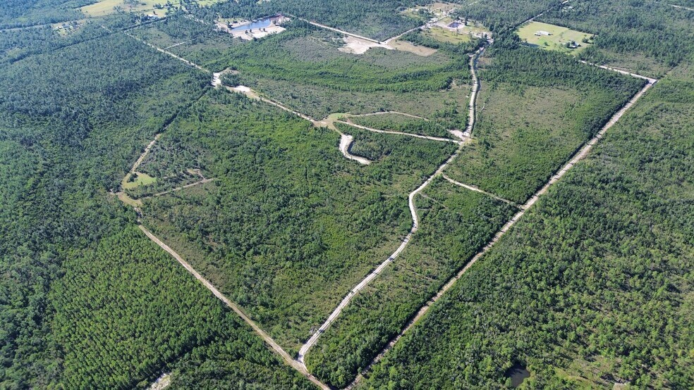 More Photos Of 17619 Edwards Rd, Fountain Land For Sale