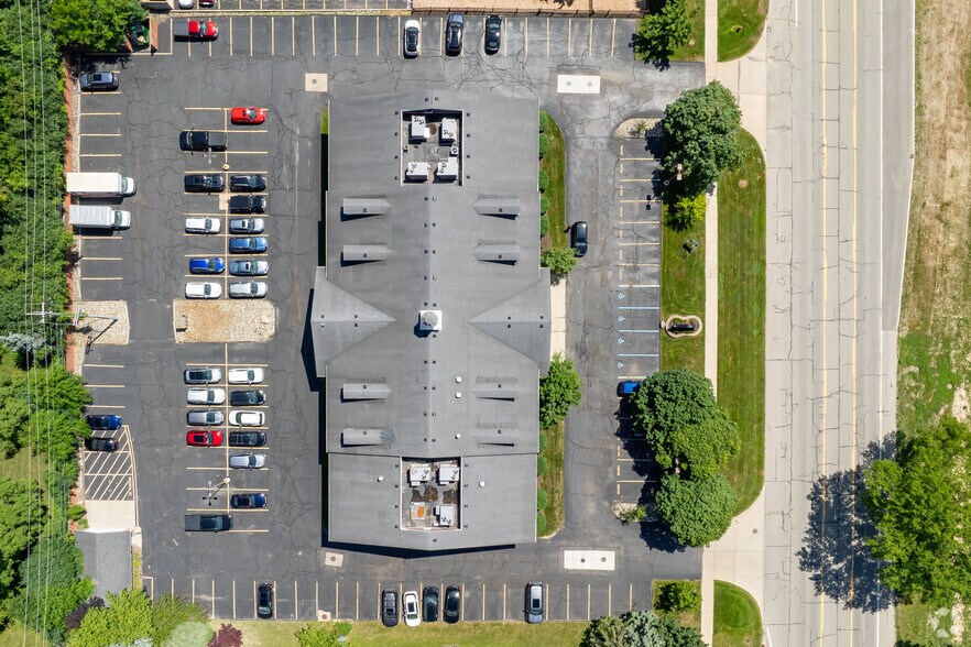 More Photos Of 41000 W 7 Mile Rd, Northville Office For Sale