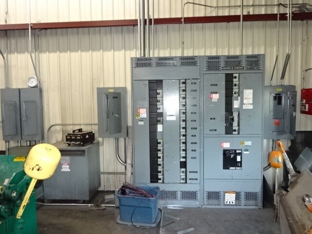 More Photos Of 4824 Industrial Park Dr, Stevens Point Manufacturing For Lease