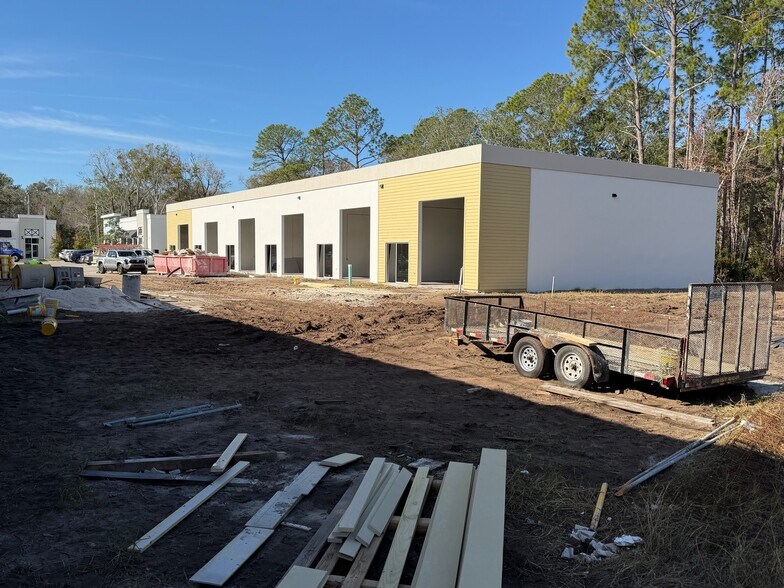 More Photos Of 5600 US Highway 1 N, Saint Augustine Showroom For Lease