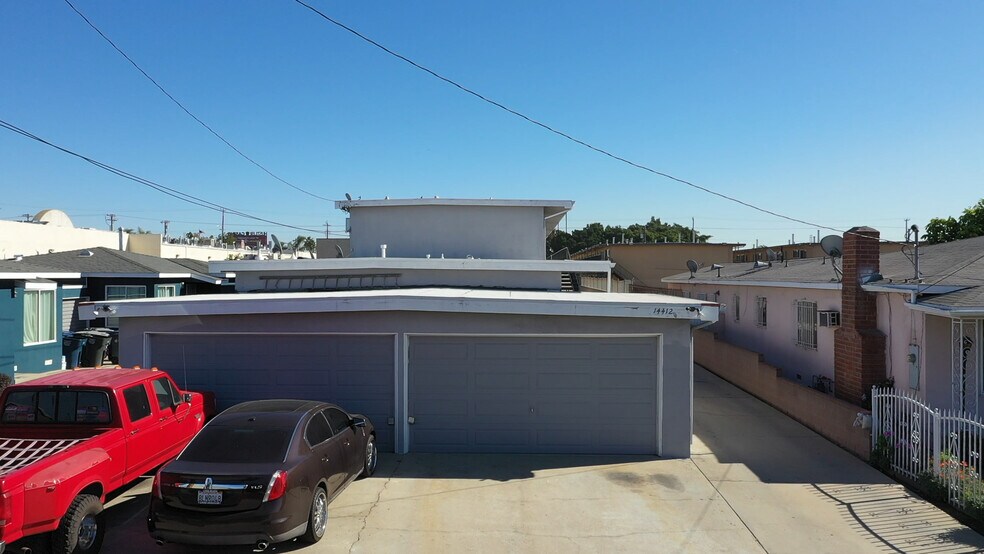 More Photos Of 14412 S Berendo Ave, Gardena Apartments For Sale