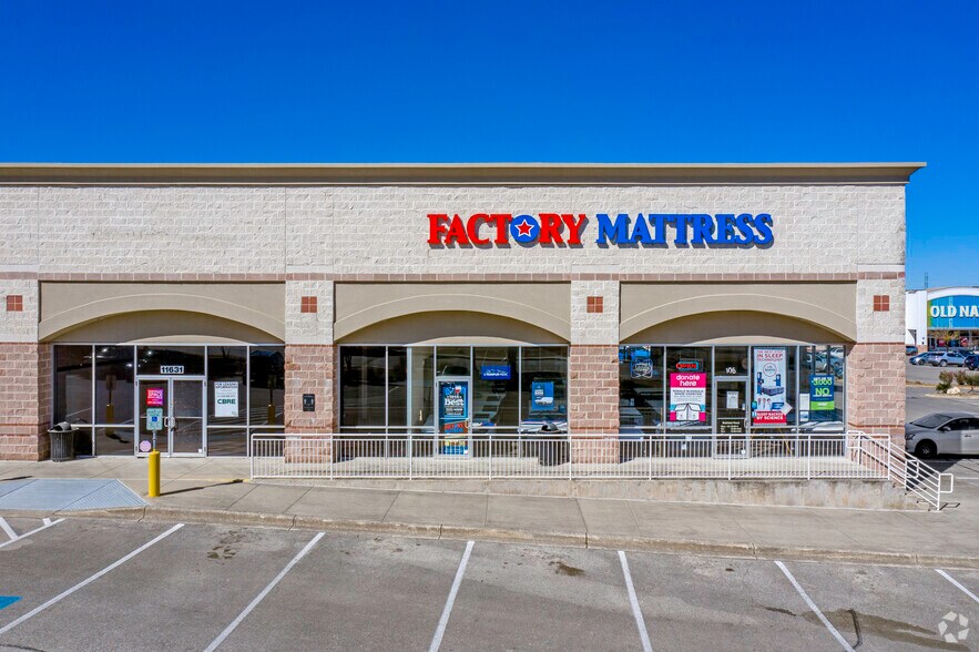 More Photos Of 11309-11323 Bandera Rd, San Antonio Unknown For Lease
