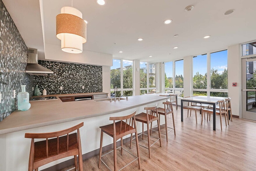 More Photos Of 2441 76th Ave SE, Mercer Island Apartments For Lease