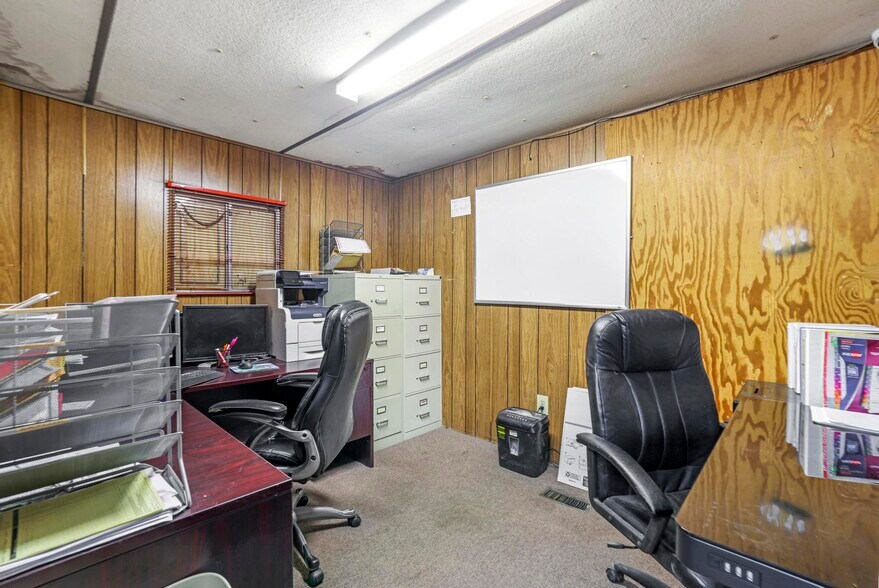 More Photos Of 162 Washington St, Twin Falls Land For Lease