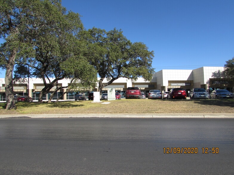 More Photos Of 12500 Network Blvd, San Antonio Unknown For Lease
