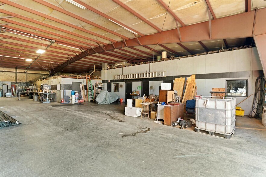 More Photos Of 3744 Lake Katherine Rd, Tunnel Hill Warehouse For Sale