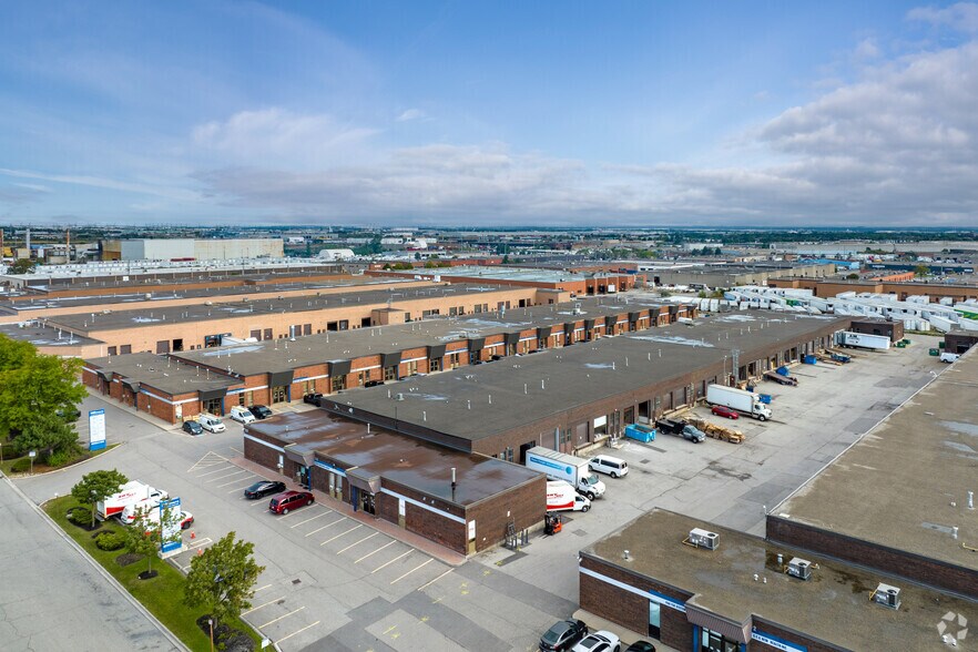 More Photos Of 7720 Kimbel St, Mississauga Warehouse For Lease