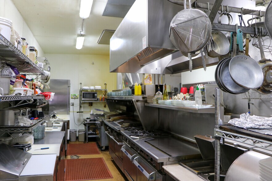 More Photos Of 710 S Columbia Ave, Connell Restaurant For Sale
