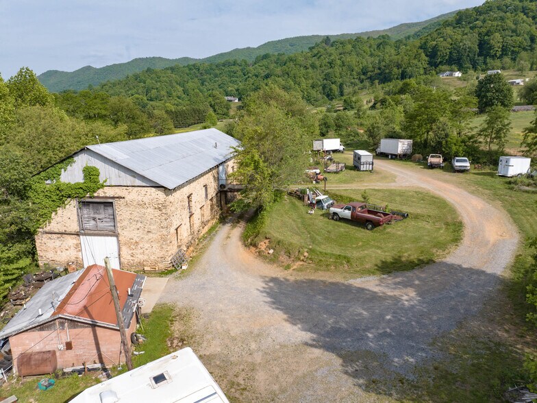 Primary Photo Of 94 Providence Pl, Waynesville Storefront Retail Office For Sale