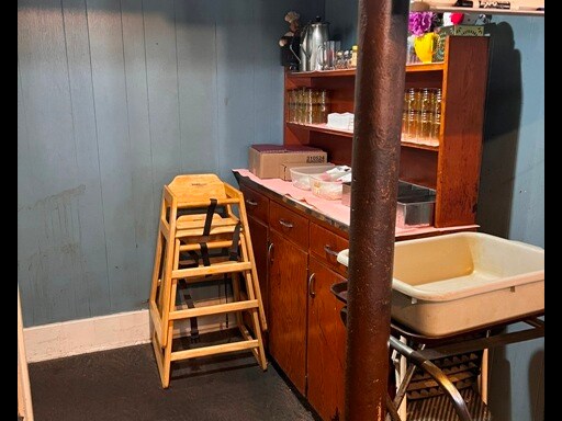 More Photos Of 534 E Allegany Ave, Emporium Restaurant For Sale