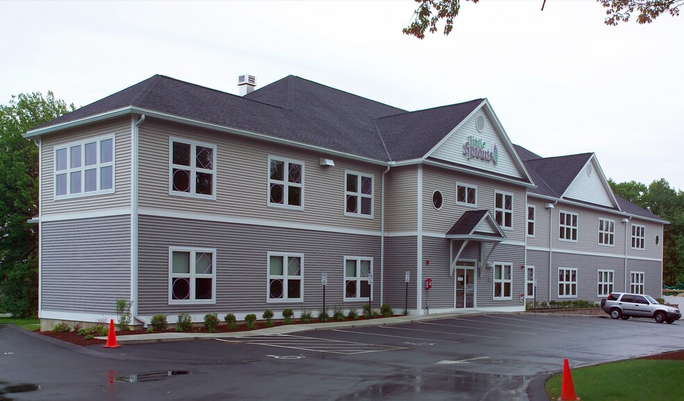 More Photos Of 443 W Lowell Ave, Haverhill Office For Lease