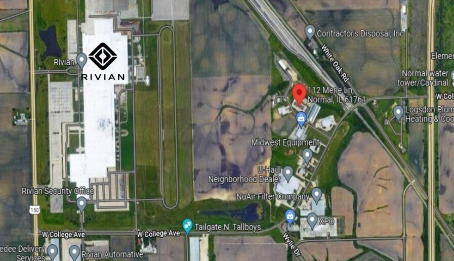 More Photos Of 112 Merle Ln, Normal Light Manufacturing For Lease