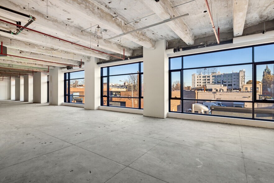 More Photos Of 160 Imlay St, Brooklyn Apartments For Sale