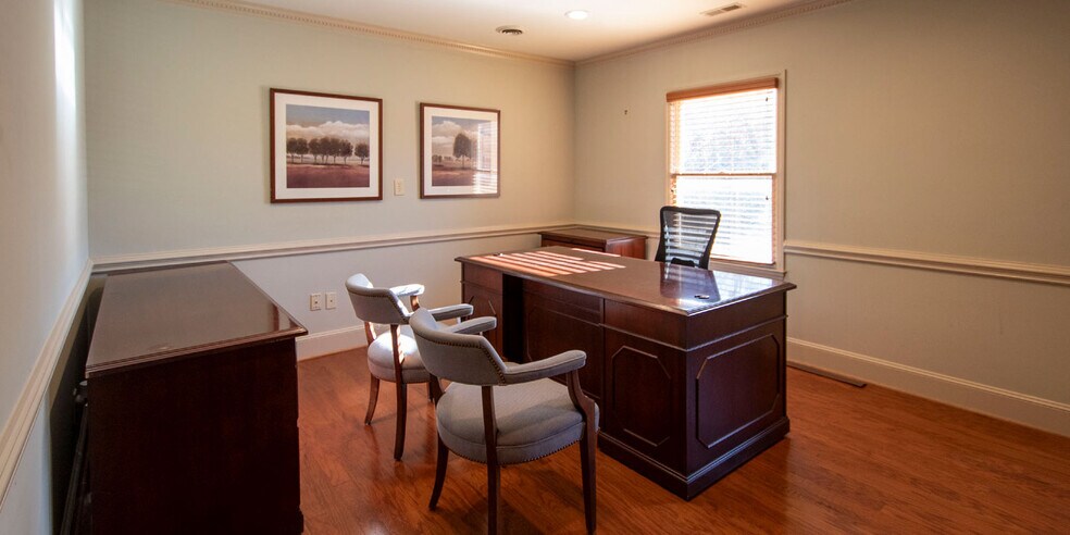 More Photos Of 216 N Mcdowell St, Charlotte Office For Sale