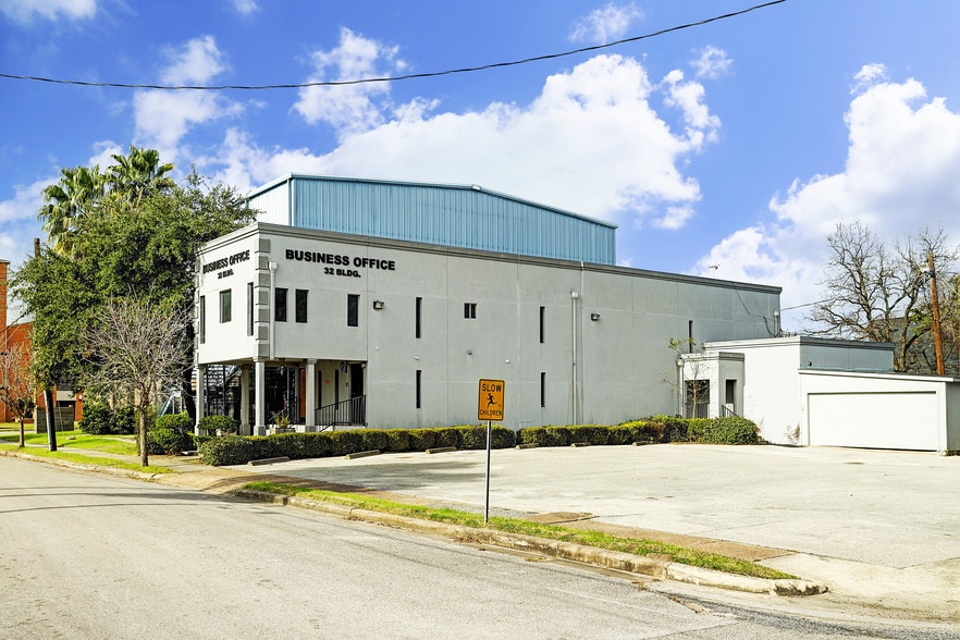 More Photos Of , Houston Unknown For Sale