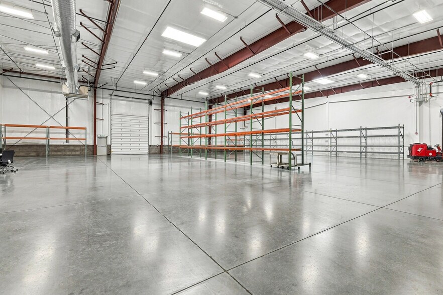 More Photos Of 1440 Battelle Blvd, Richland Manufacturing For Sale