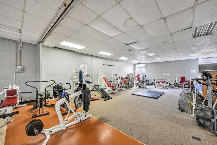 More Photos Of 15 Alliance St, New Philadelphia Rehabilitation Center For Sale