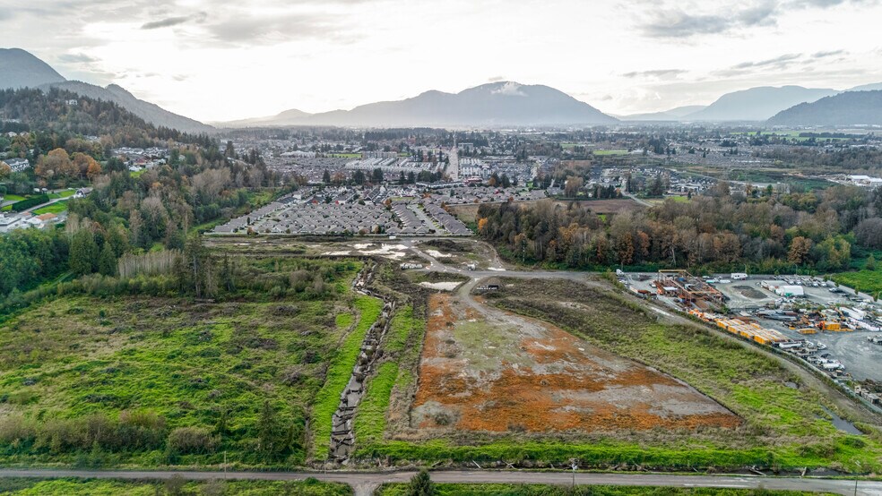 More Photos Of 5914 Matheson rd, Chilliwack Land For Lease
