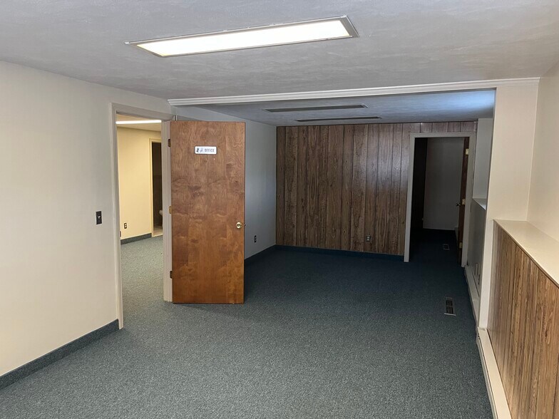 More Photos Of 188 Airport Rd, Warwick Office Residential For Sale