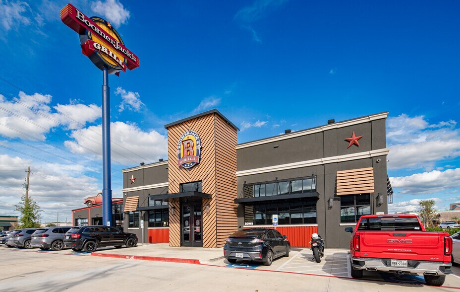 More Photos Of 20915 Gulf Fwy, Webster Land For Lease