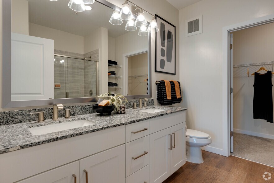 More Photos Of 1300 Hendricks Ave, Jacksonville Apartments For Lease