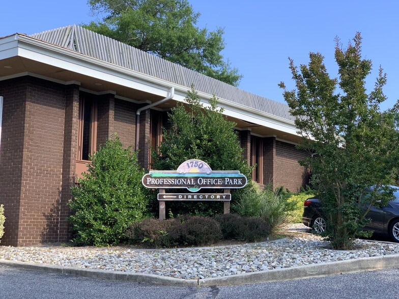 More Photos Of 1750 Zion Rd, Northfield Medical For Sale