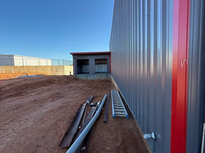 More Photos Of 506 Entrepreneur Ct, Greer Unknown For Lease