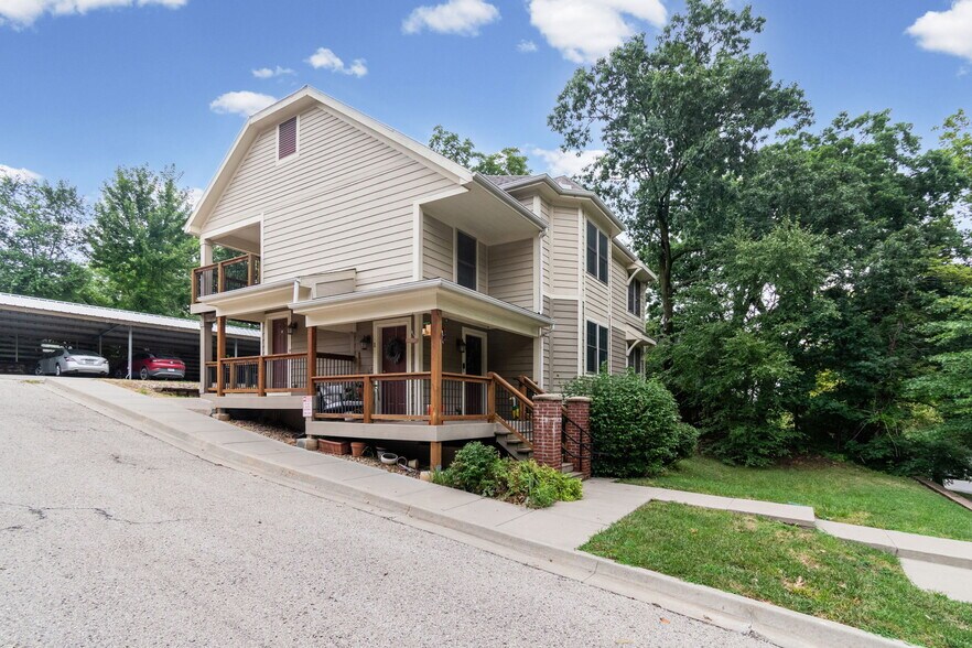 More Photos Of 3612 Bell St, Kansas City Multifamily For Sale