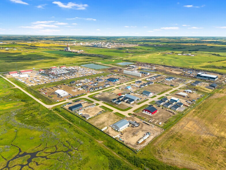More Photos Of 3807 9th St, Lloydminster Warehouse For Sale