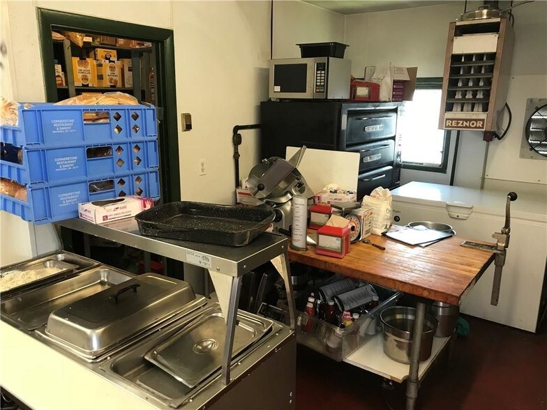 More Photos Of 380 Taunton Ave, East Providence Restaurant For Sale
