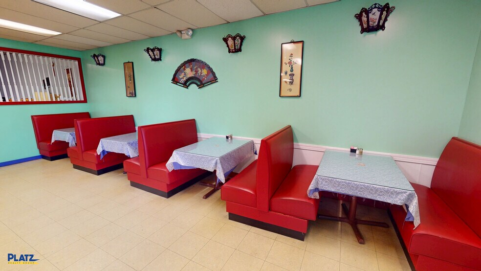 More Photos Of 517 N Main St, Niles Restaurant For Sale