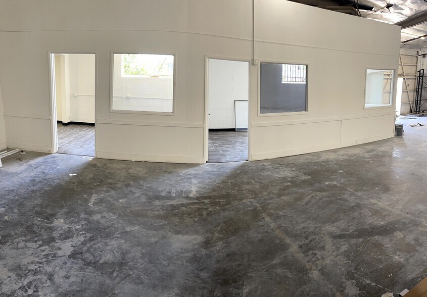 More Photos Of 10338 Rush St, South El Monte Warehouse For Lease