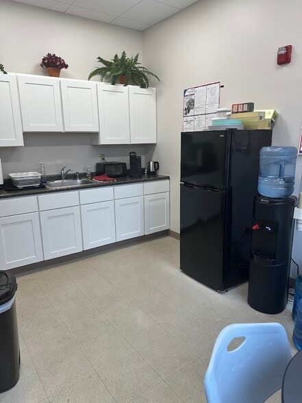 More Photos Of 32 Artisan Ct, Gilford Light Distribution For Lease