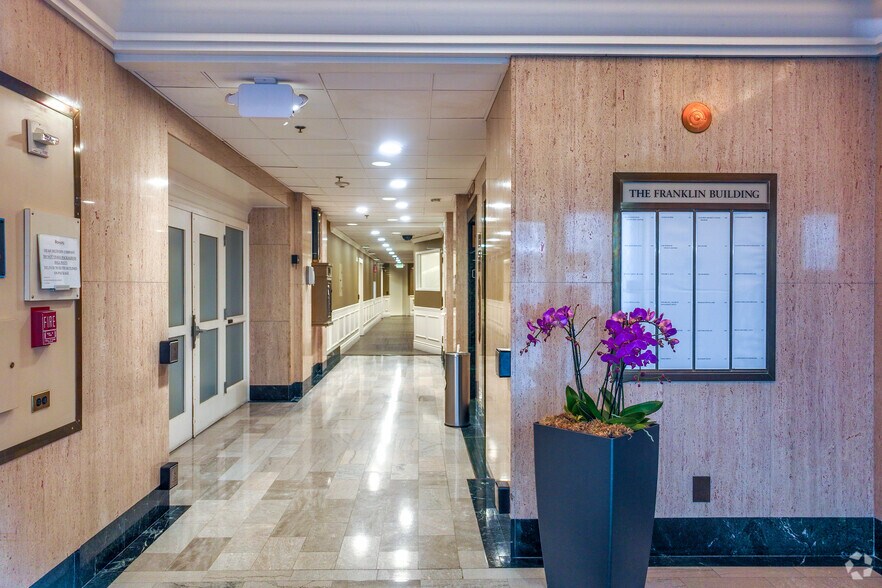 More Photos Of 1624 Franklin St, Oakland Office For Lease