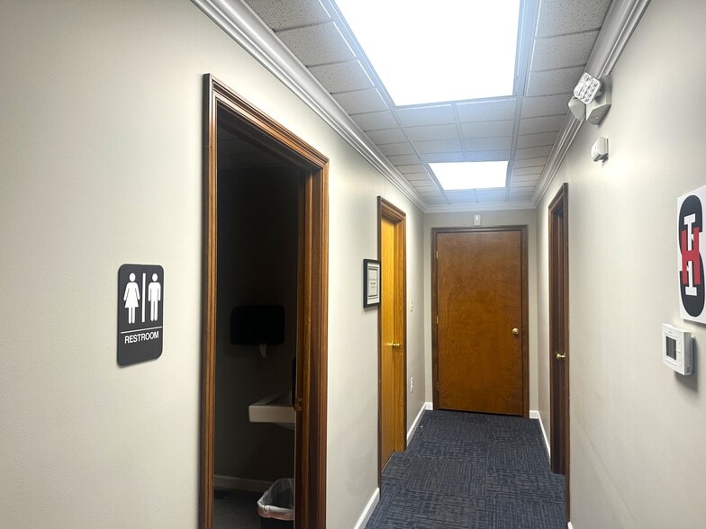 More Photos Of , Dayton Office For Sale