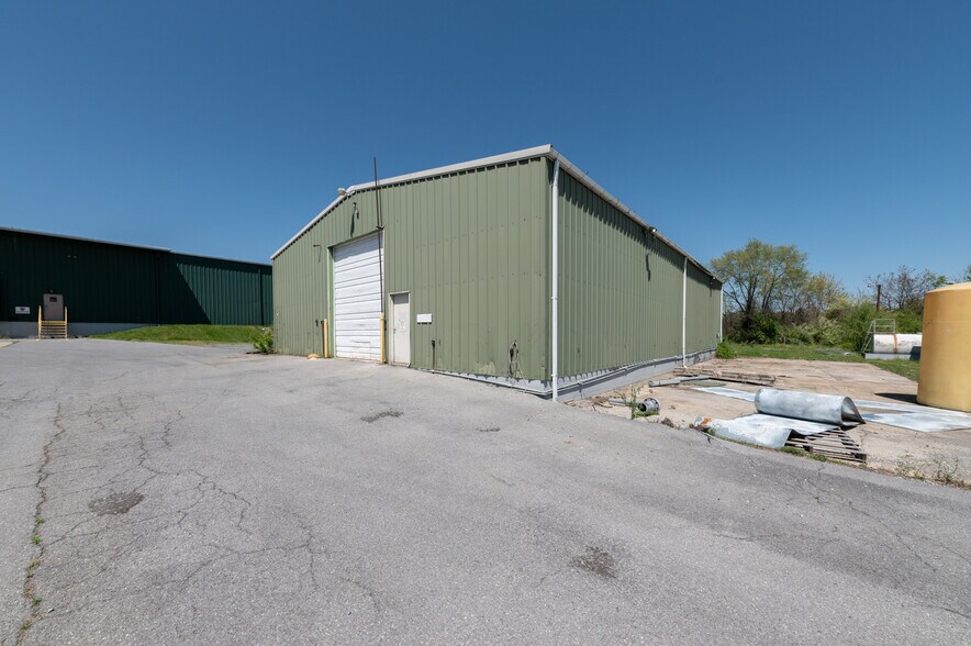 More Photos Of 164 Eyster Rd, Halltown Manufacturing For Sale
